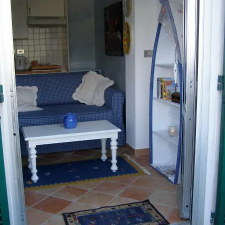Sussurri Di Mare Bed & Breakfast *